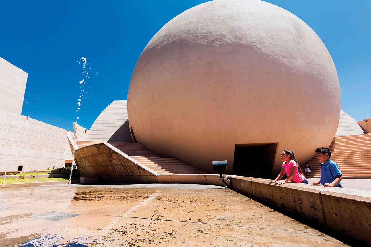 Museos y centros culturales