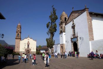 Main Square and La Huatápera