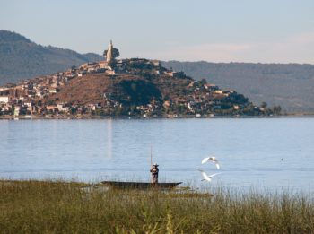 Explore Lago de Pátzcuaro