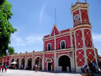 El Castillo Historic Building
