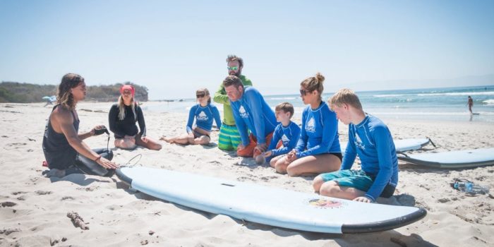 Lecciones-surf-familiar-experiencia-clases