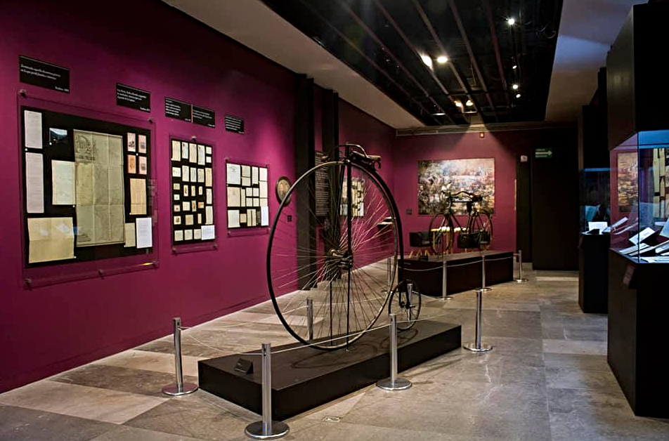 National Museum of the Revolution - Magical Towns