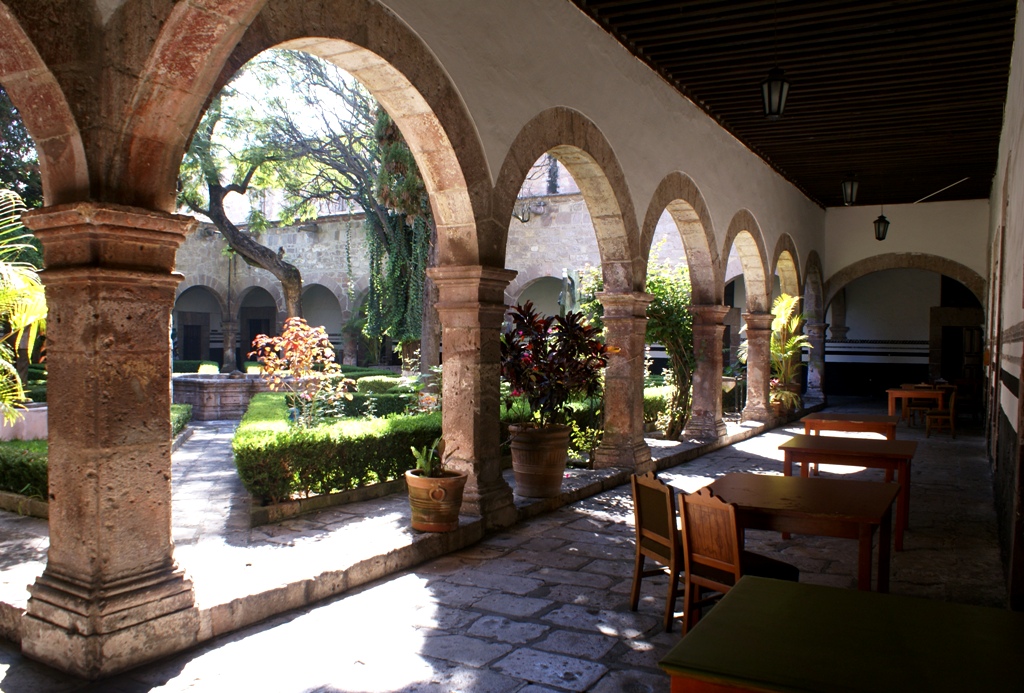 Conservatorio de las Rosas